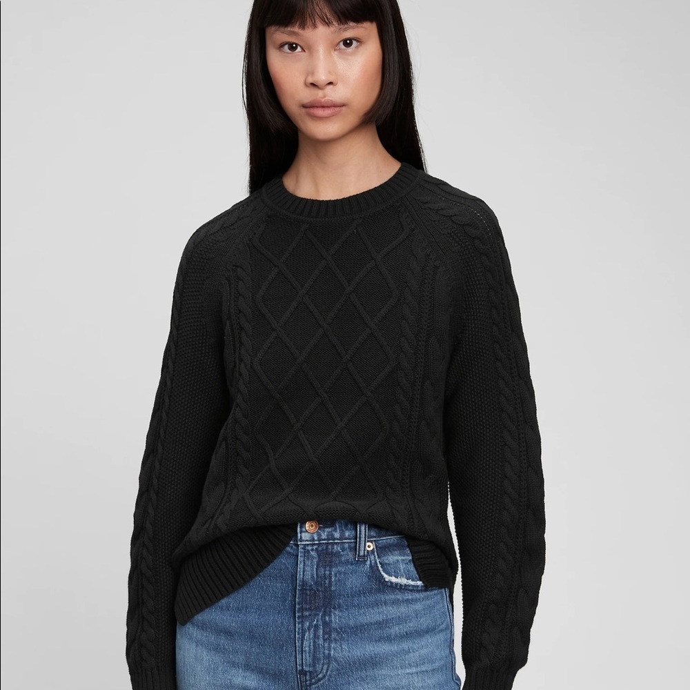 Gap Cable Knit‎ Sweater